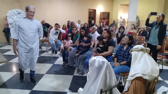 Navidad con la familia de la iglesia · 17 diciembre 2023