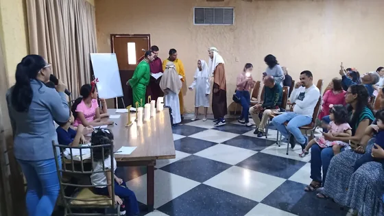 Navidad con la familia de la iglesia · 17 diciembre 2023